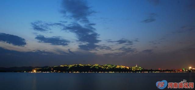 G20杭州峰会，杭州夜色柔美，灯光璀璨